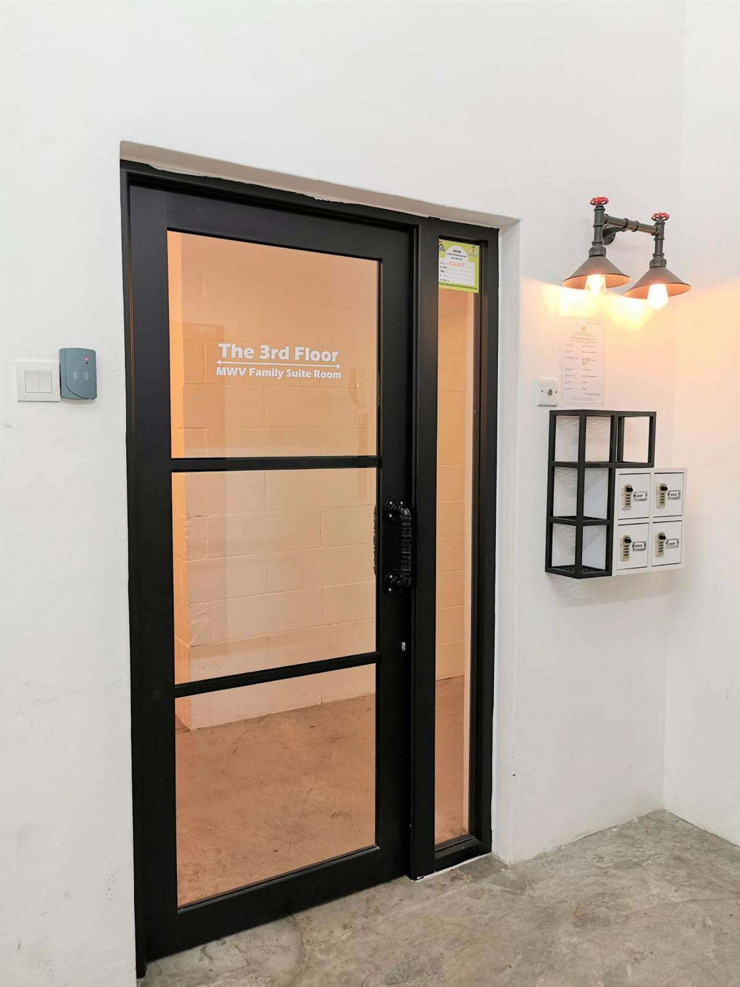 Mwv Family Suite Room Muar Exterior foto